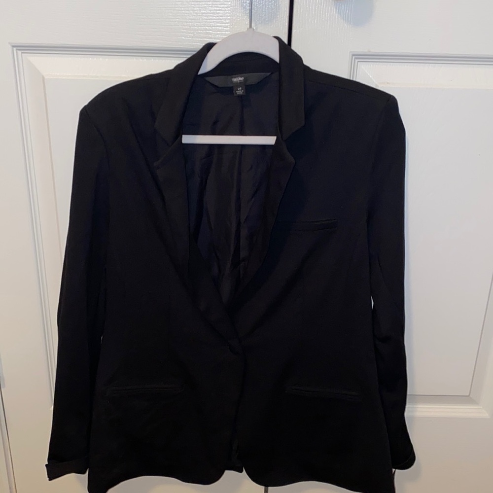 Black Blazer